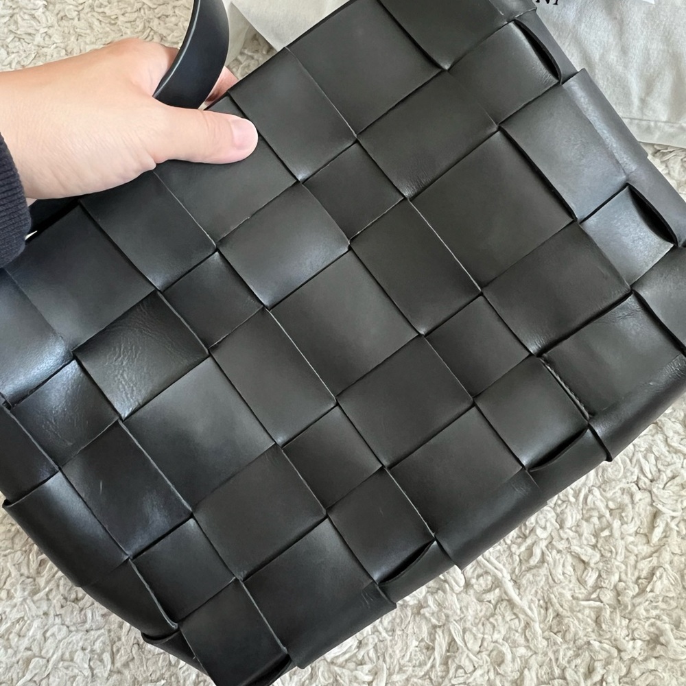 St. Agni Charcoal Leather Tote - Picture 6 of 6
